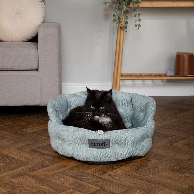 Seattle Chesterfield Bed – For Cats and Small Dogs