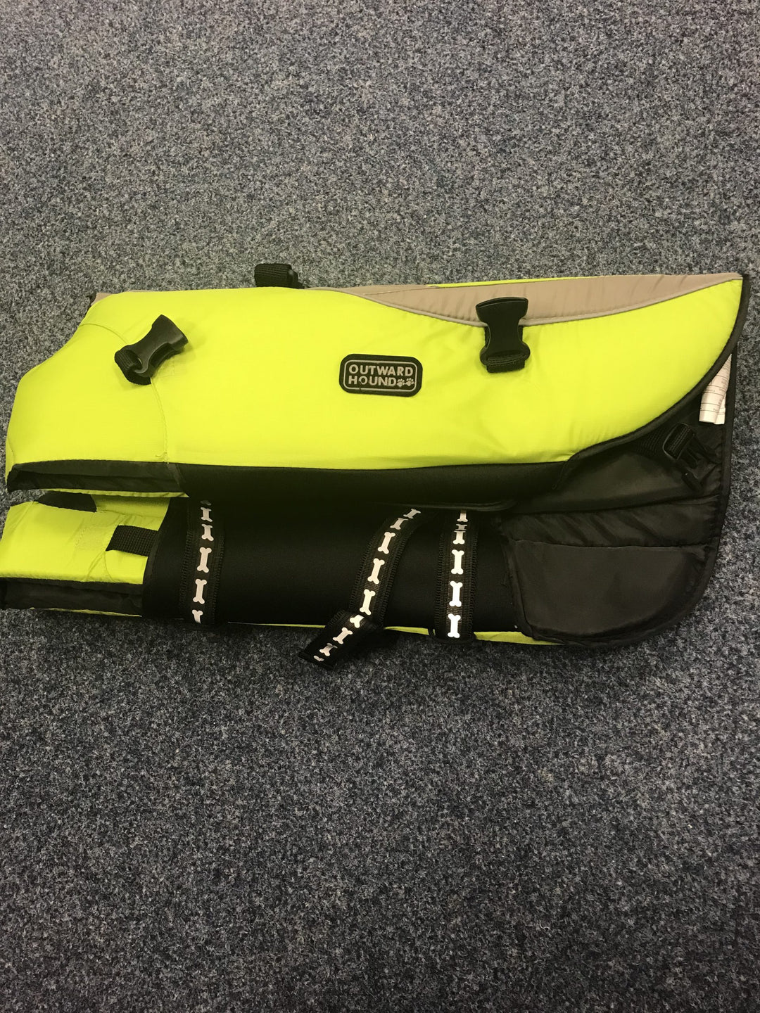 outward hound dog life jacket