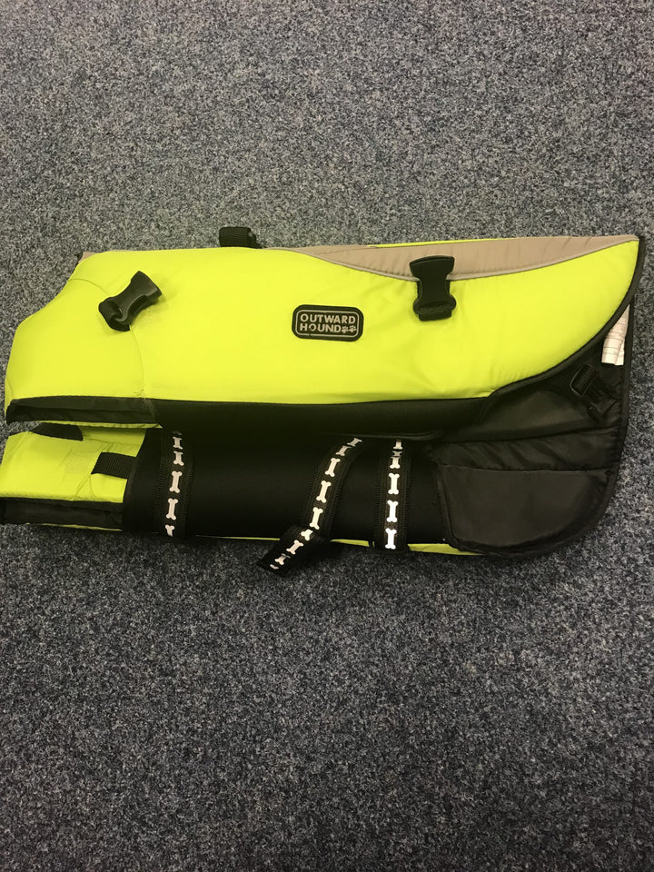 outward hound dog life jacket