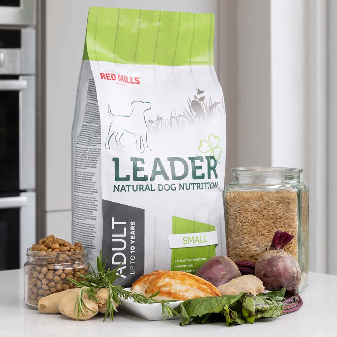 Leader Adult Small Breed dog food bag with chicken, rice, beetroot and botanical ingredients