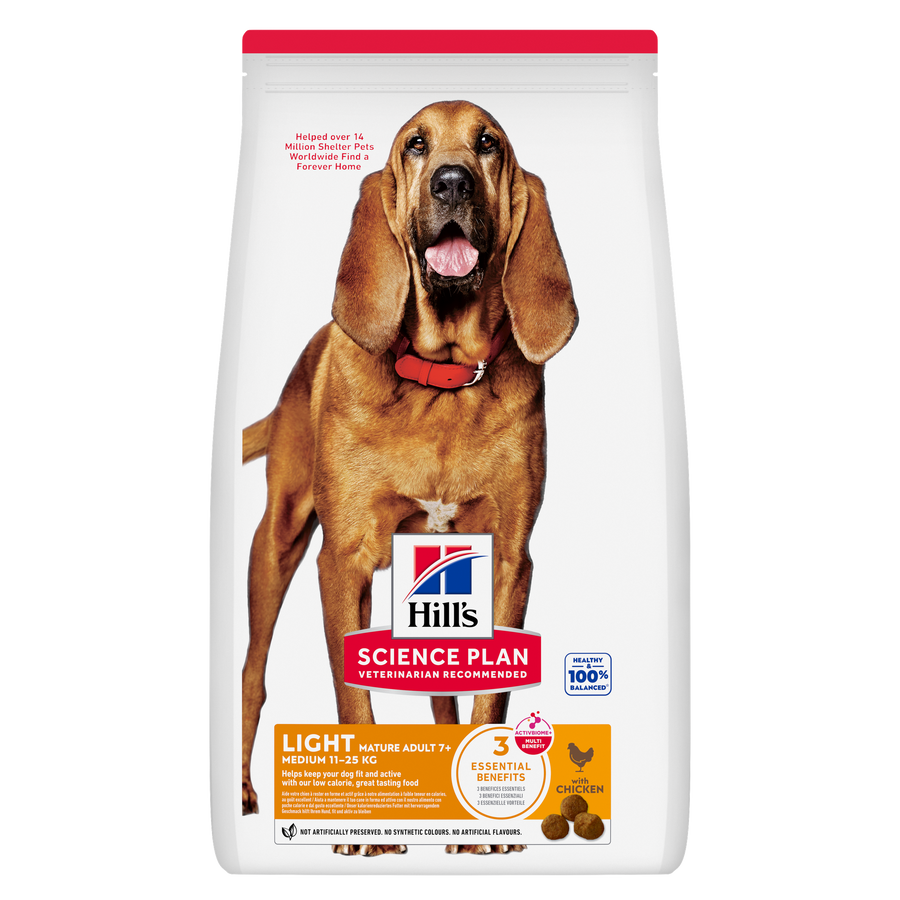 Hill's Science Plan Light Mature Adult 7+ Medium Breed dog food with chicken 14kg, front of bag