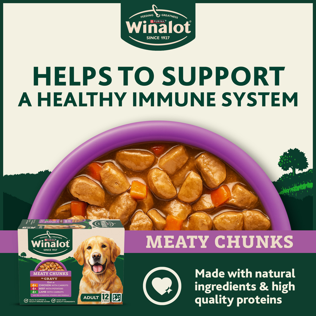 Winalot Meaty Chunks in Gravy bowl of chunks with carrots: helps support a healthy immune system, made with natural ingredients